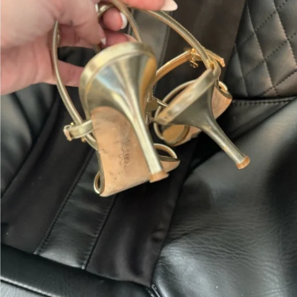 Tory Burch Elegant Gold Strappy Heels - Picture 5 of 5